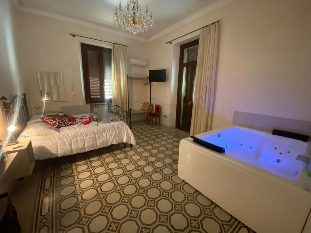 Il Palazzo - Luxury Home & Event Cosenza Exteriér fotografie